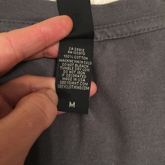 Obey Deep V-Neck Grey T-shirt - Picture 4 of 4